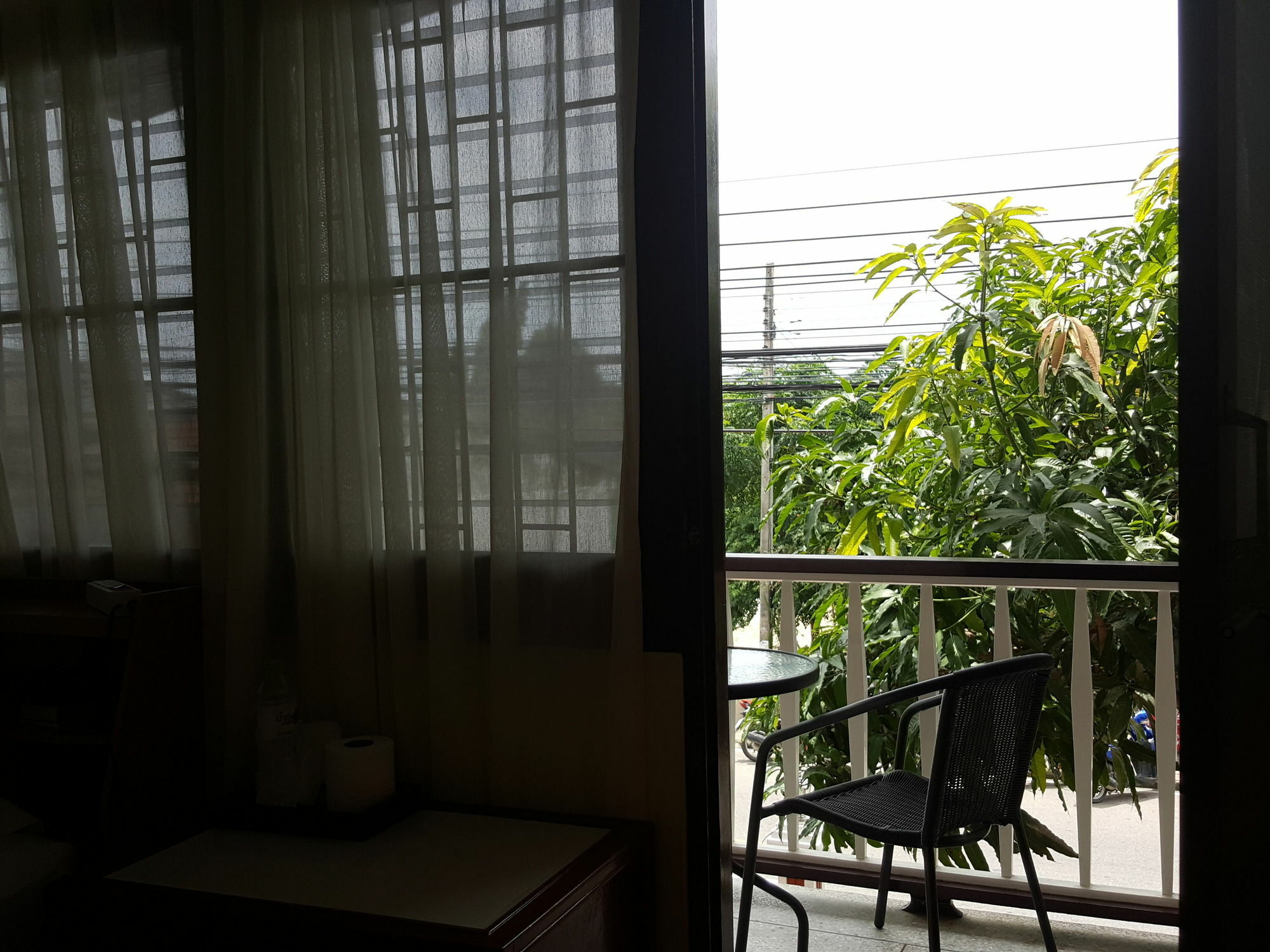 Emmanuel Guesthouse 班武里府 外观 照片